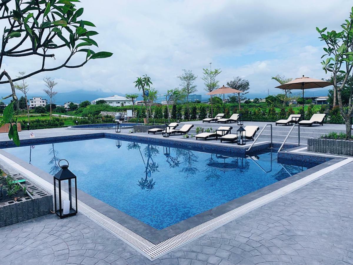 Tsang Kuo Resort Wujie Exterior foto